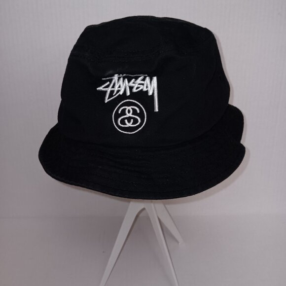 STUSSY  BUCKET HAT - Picture 7 of 7